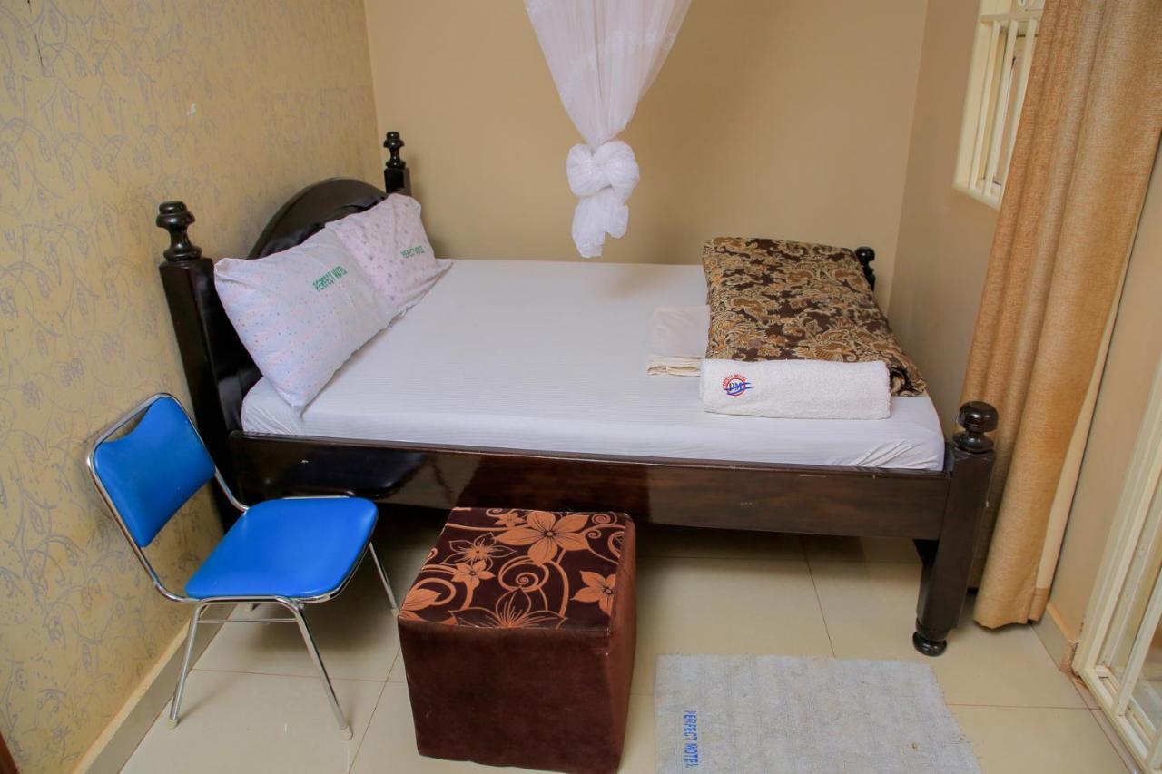 Perfect Motel Kampala Ngoại thất bức ảnh